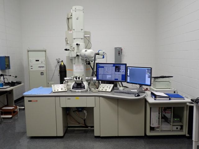 Transmission electron microscope station | The Phage Transmission electron microscope station